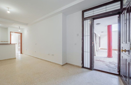 Piso en venta en Urb. C/ Gualdaquivir, Camas