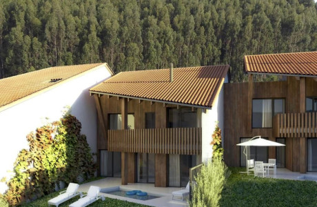 Chalet adosado en venta en calle La poledura, 61