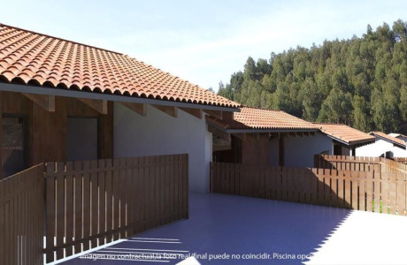 Chalet adosado en venta en calle La poledura, 61