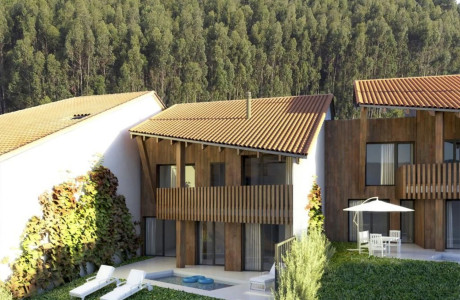 Chalet adosado en venta en calle La poledura, 60