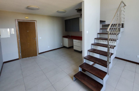 Oficina en venta en calle Manuel Pombo Angulo, 8