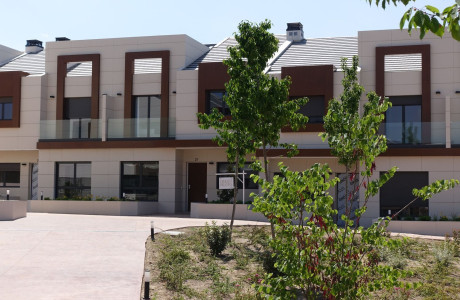 Villas del Mirabal 3