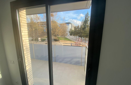 Piso en venta en avenida Baix Llobregat , 95