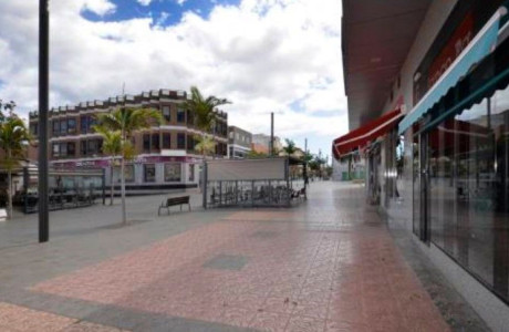 Locales, C.C.Avenida De Canarias-vecinda