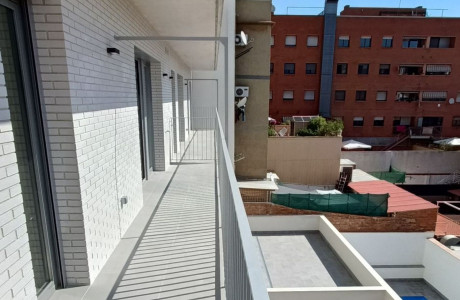 Piso en venta en calle Canelones, 16