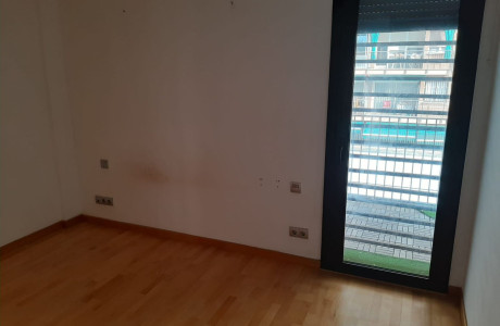 Piso en venta en Carrer Gelida, 3