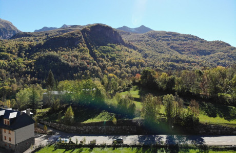 Urbanización La Aldea de Panticosa 33 Viviendas 