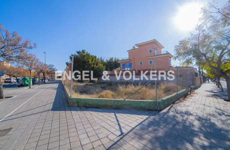 Casa o chalet independiente en venta en calle Clara Campoamor s/n