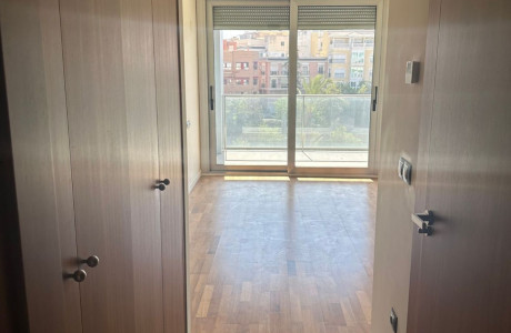 Piso en venta en calle Santa Ana , 17