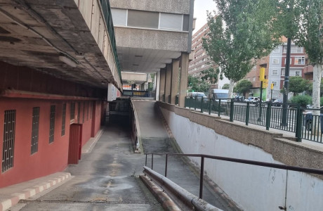 Garaje en venta en calle Vicente Berdusán, bloque c s/n