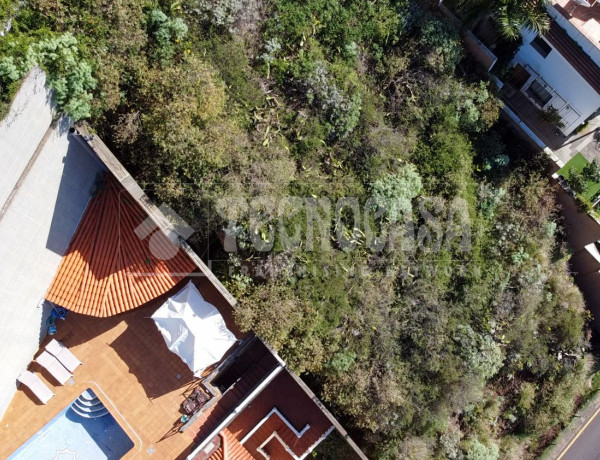 Terreno en venta en calle Laurisilva