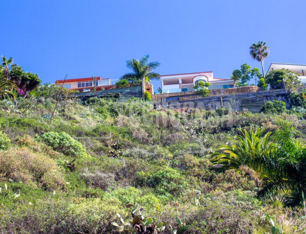 Terreno en venta en calle Laurisilva