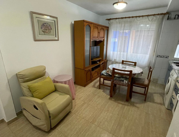 Piso en venta en calle Weyler, 4