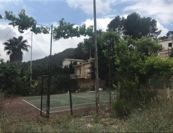 Terreno en venta en calle de l'Ordal