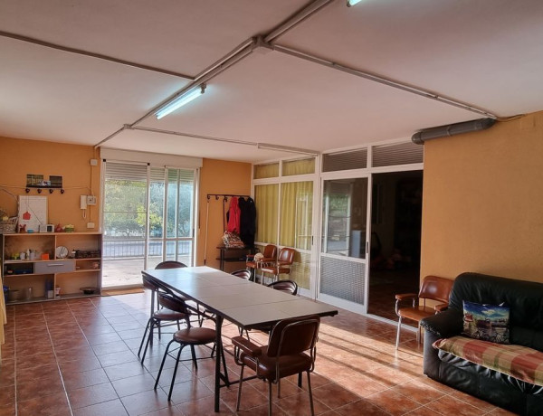 Casa o chalet independiente en venta en calle Los Pinos