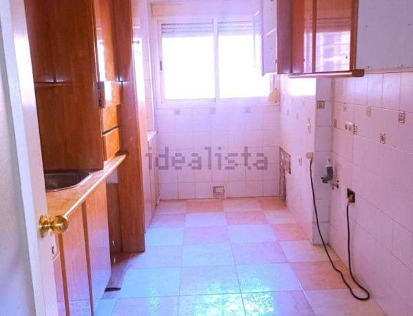 Piso en venta en Brenes