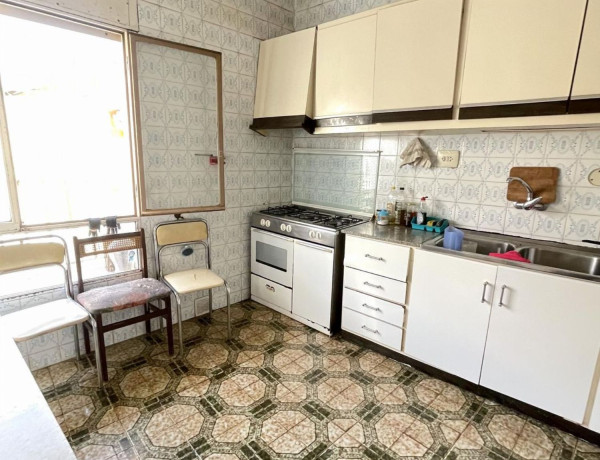 Casa o chalet independiente en venta en calle Pérez Casas