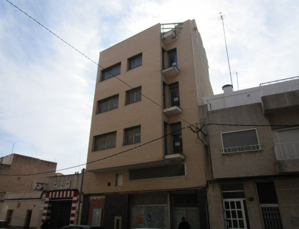 Edificio en venta en Sebastiá Juan Arbó-Sant Cristofol