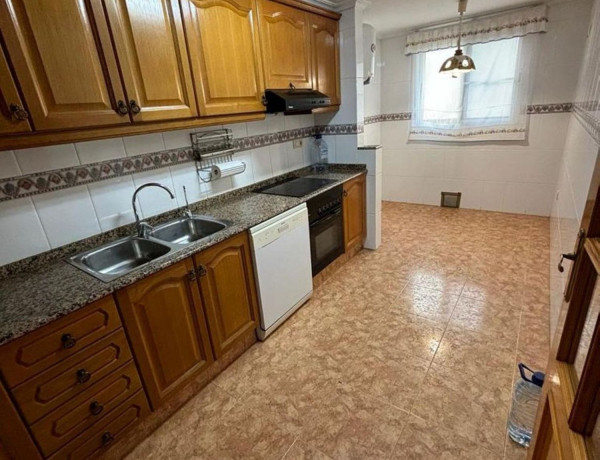 Piso en venta en calle València