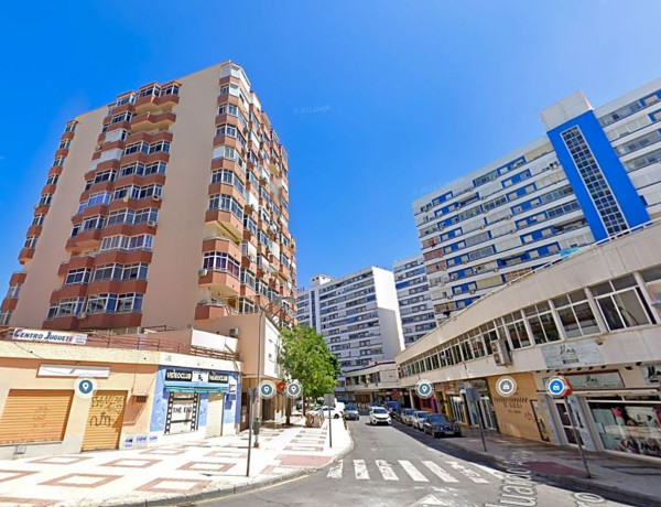 Piso en venta en calle Eduardo Aguilera Romero