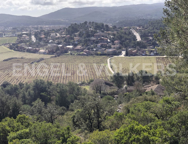 Terreno en venta en Begues