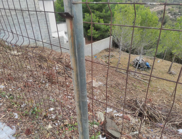 Terreno en venta en Urb. Trencarroques, Castellet i la Gornal