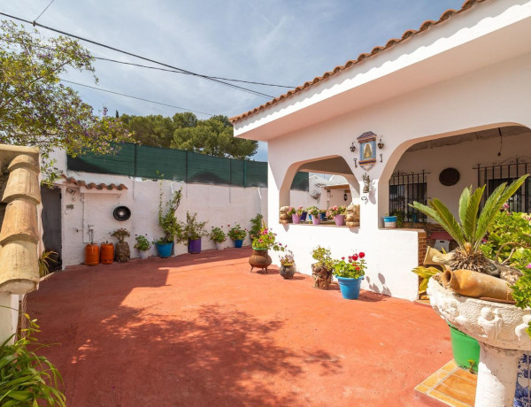 Casa o chalet independiente en venta en Camì Paterna-Lloma del Calderer