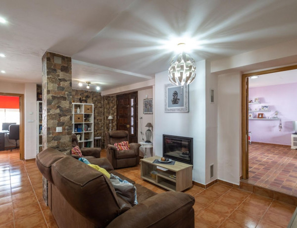 Casa o chalet independiente en venta en Camì Paterna-Lloma del Calderer