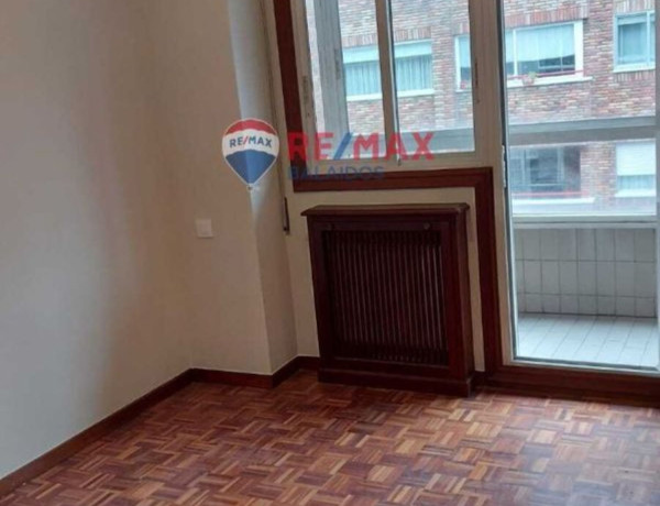 Piso en venta en calle López Mora