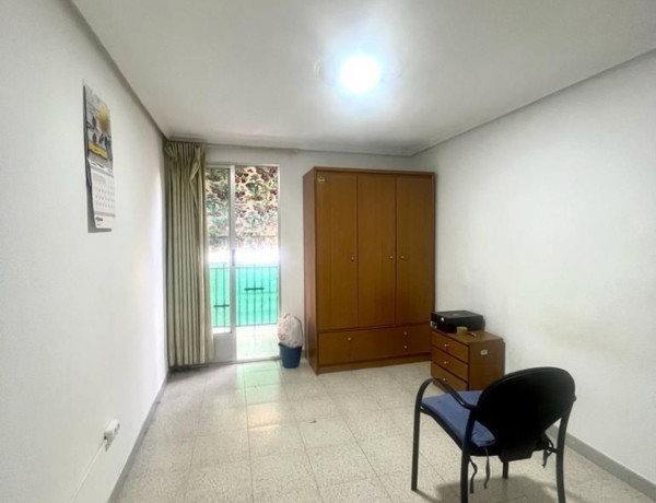 Piso en venta en Pont Nou-Corazón de Jesús