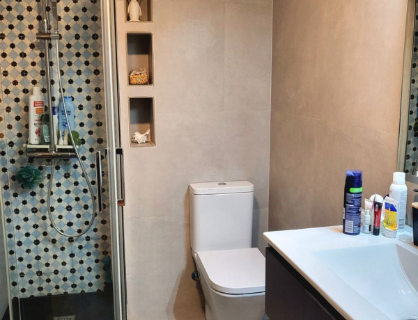 Piso en venta en López de Hoyos, 170