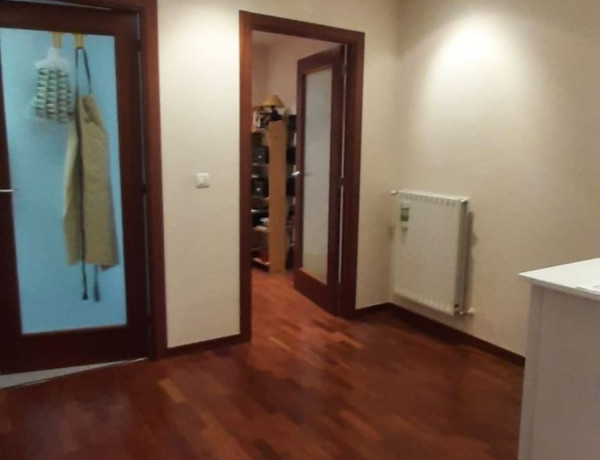 Piso en venta en Martxoak 8 Etorbidea, 22