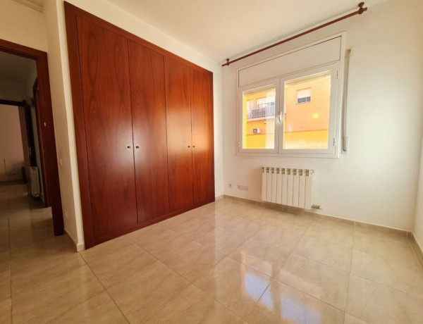 Piso en venta en Migdia Casernes