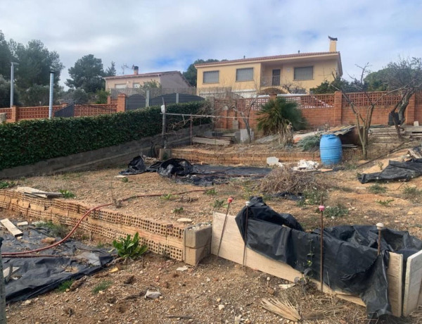 Terreno en venta en Costa Cunit - Els Jardins - Els Rosers