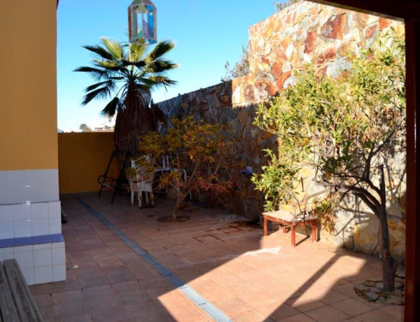 Casa o chalet independiente en venta en carretera general del Sur