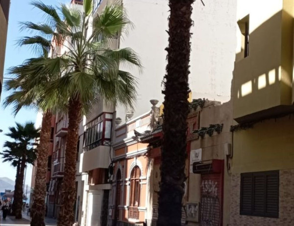 Piso en venta en Torres Quevedo, 24