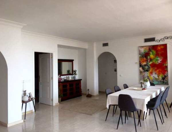 Piso en venta en calle S.ballesteros De Riviera 4, 4 b