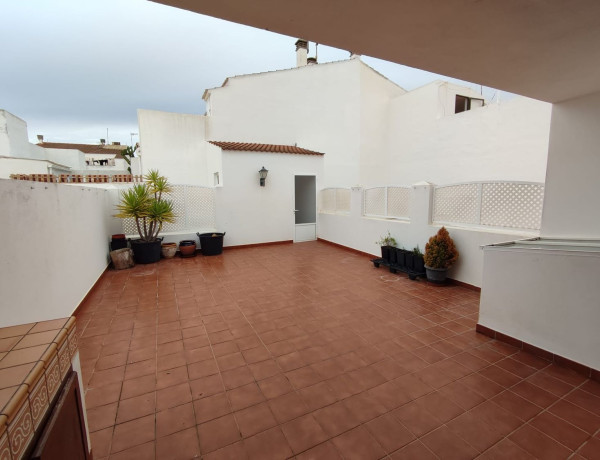 Chalet adosado en venta en calle De Lleida s/n