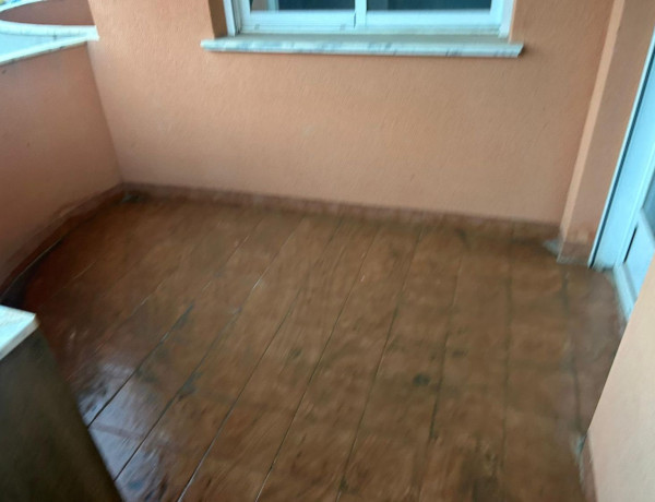 Piso en venta en calle Tobarra s/n