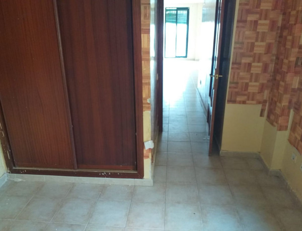 Piso en venta en calle Violeta, 2