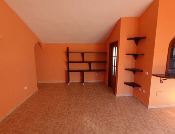 Piso en venta en calle Montes, 59