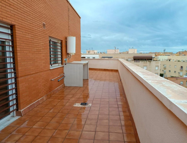 Piso en venta en calle Romanilla, 19