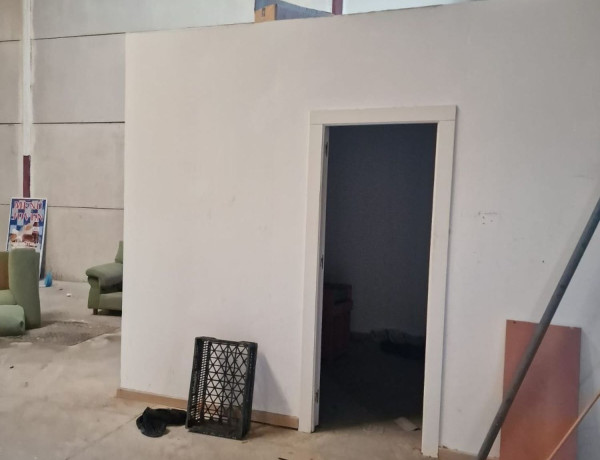 Nave en venta en Alcalde Cantos Ropero