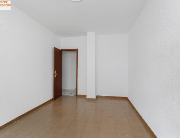 Piso en venta en calle Doctor Prados Picazo