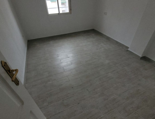 Piso en venta en Triunfo, 5