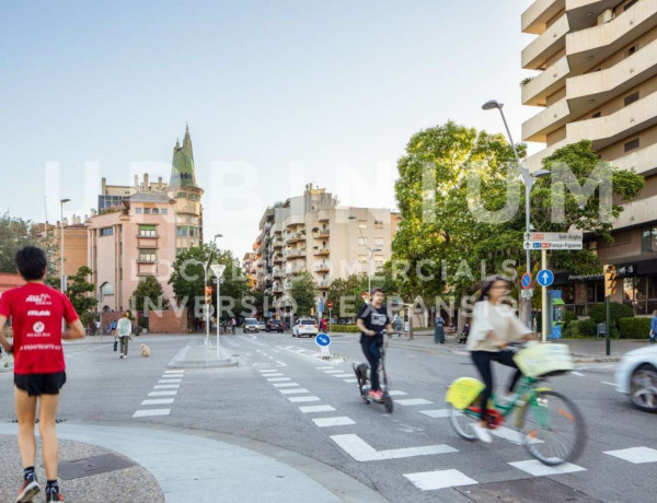 Local en venta en Sant Narcís