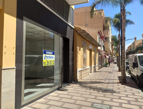 Local en venta en avenida de Málaga