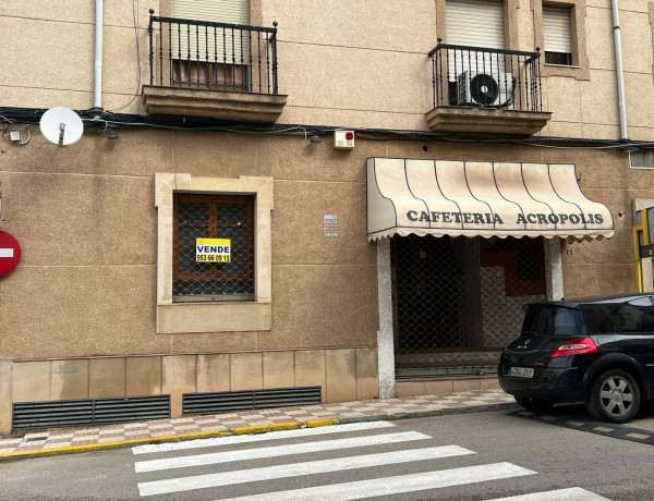 Local en venta en calle del Campo, 10