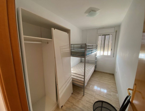 Piso en venta en Sebastiá Juan Arbó-Sant Cristofol