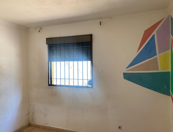 Piso en venta en Miralbaida - Parque Azahara